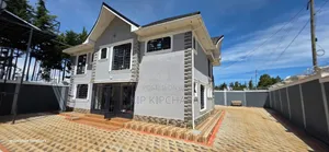 5bdrm Mansion in Chepkanga, Kimumu for sale