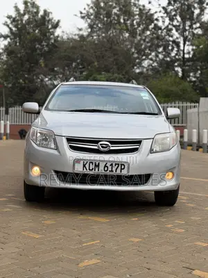 Toyota Corolla Fielder 2012 Silver