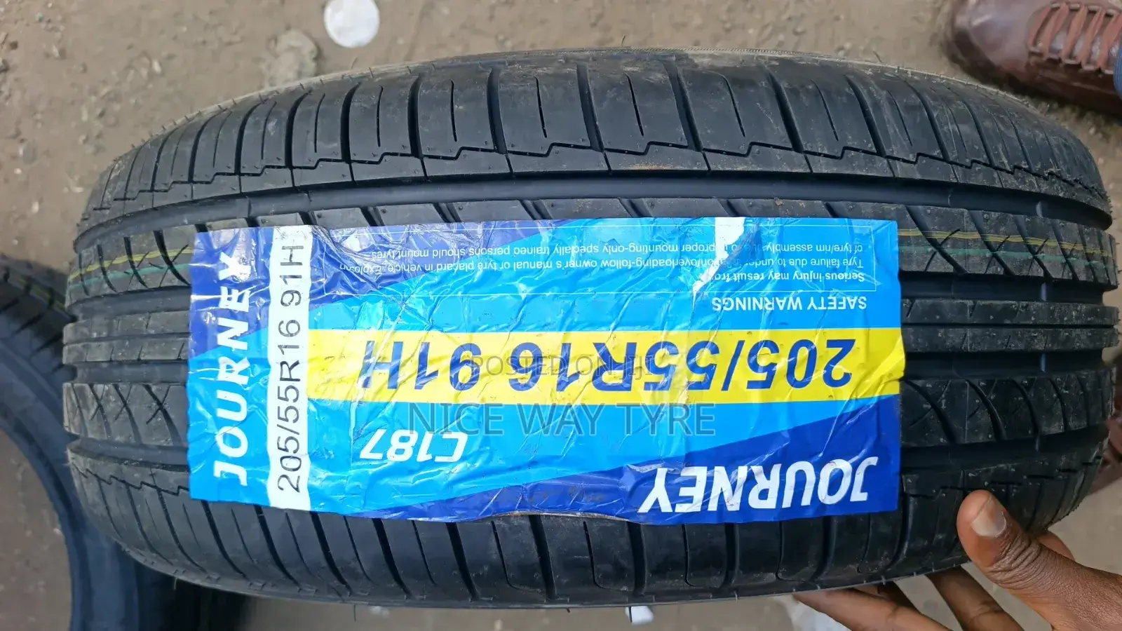205/55r16 Journey