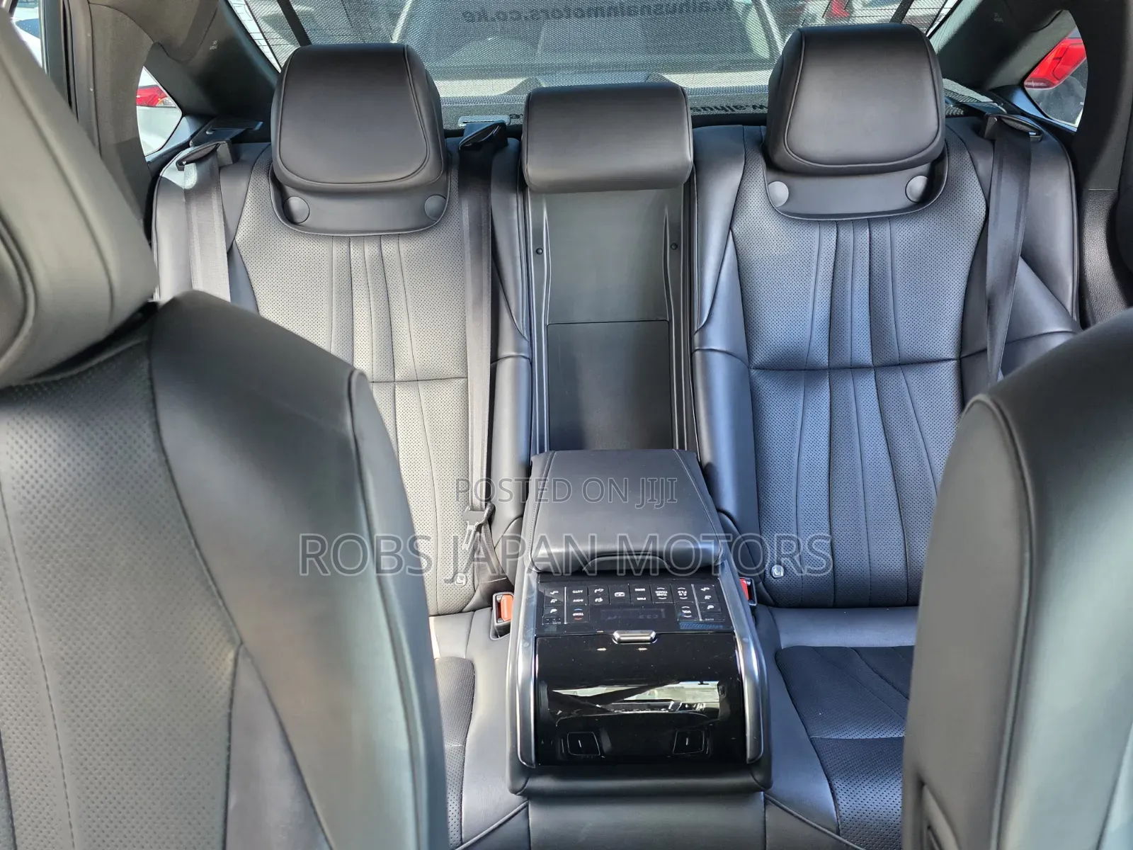 Toyota Crown 2020 Black