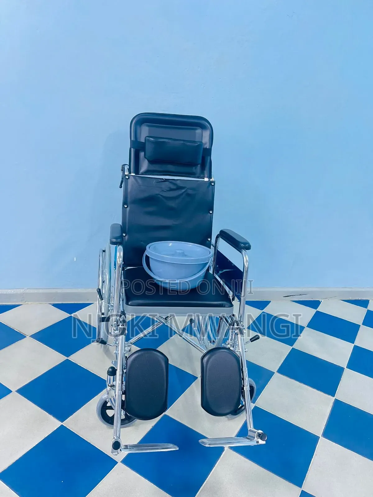 Reclining Wheelchair With Commode