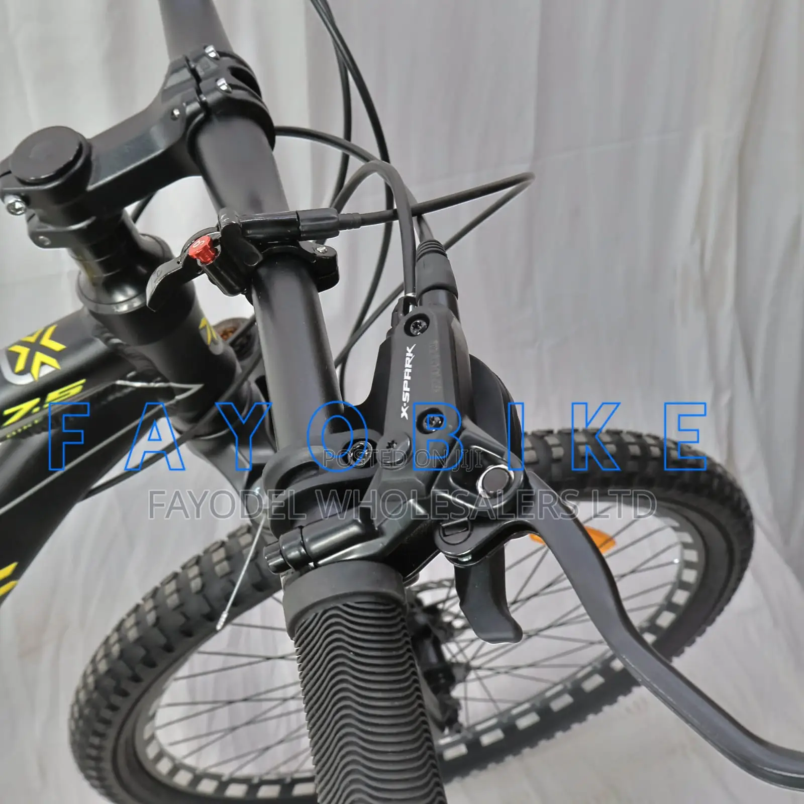 21-Speed Cruztrek MTB Bike – Perfect for Hills City Roads