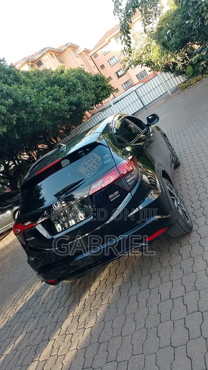 Honda Vezel 1.5 Hybrid 2WD 2018 Black