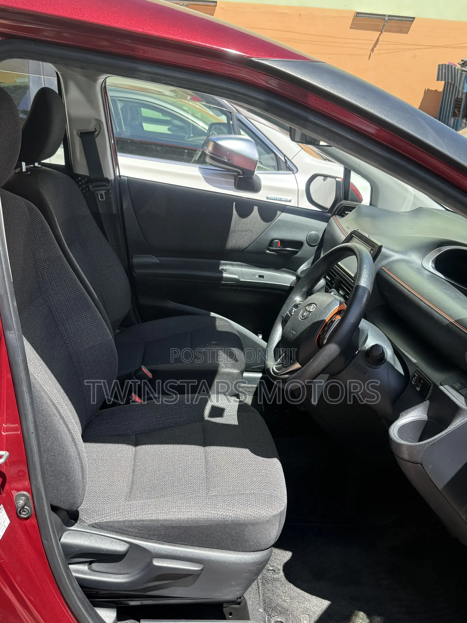 Daihatsu Move 2019 Blue