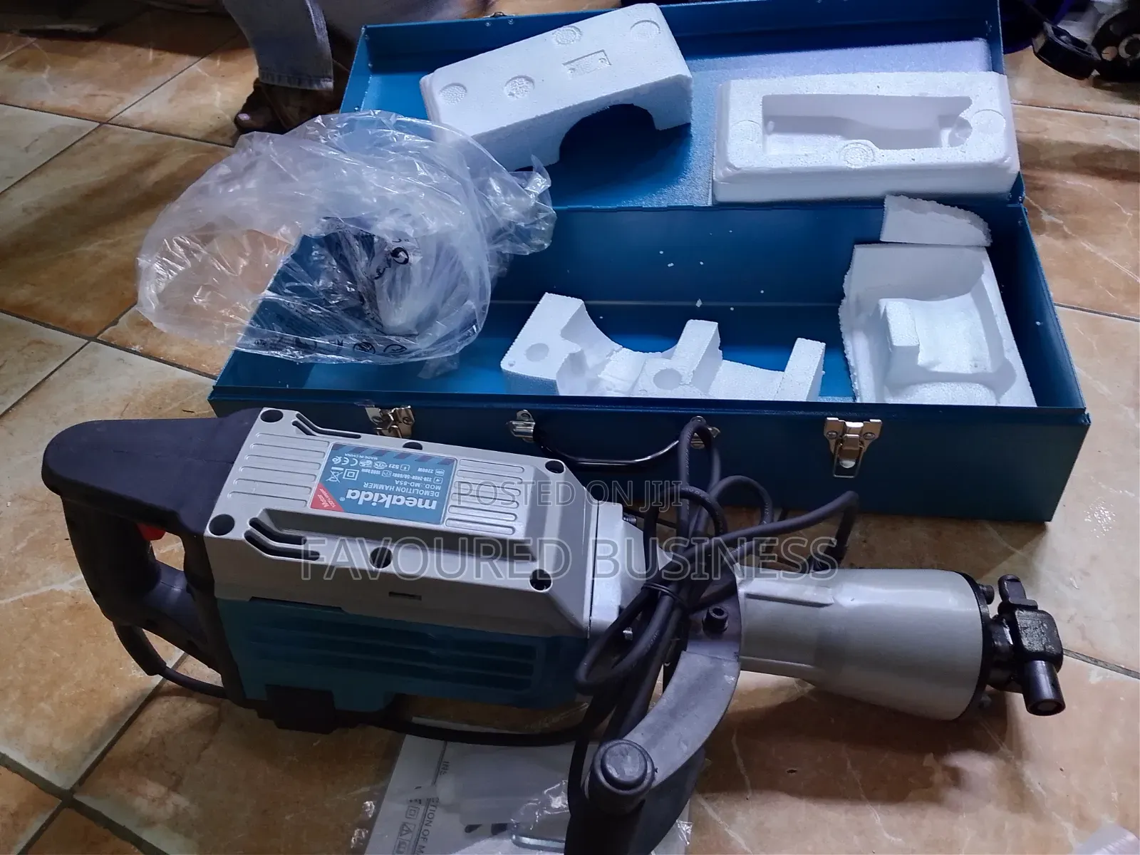 Brand New 2200 W Meakida Demolisher Hammer /Ideal Meakida Hammer Drill