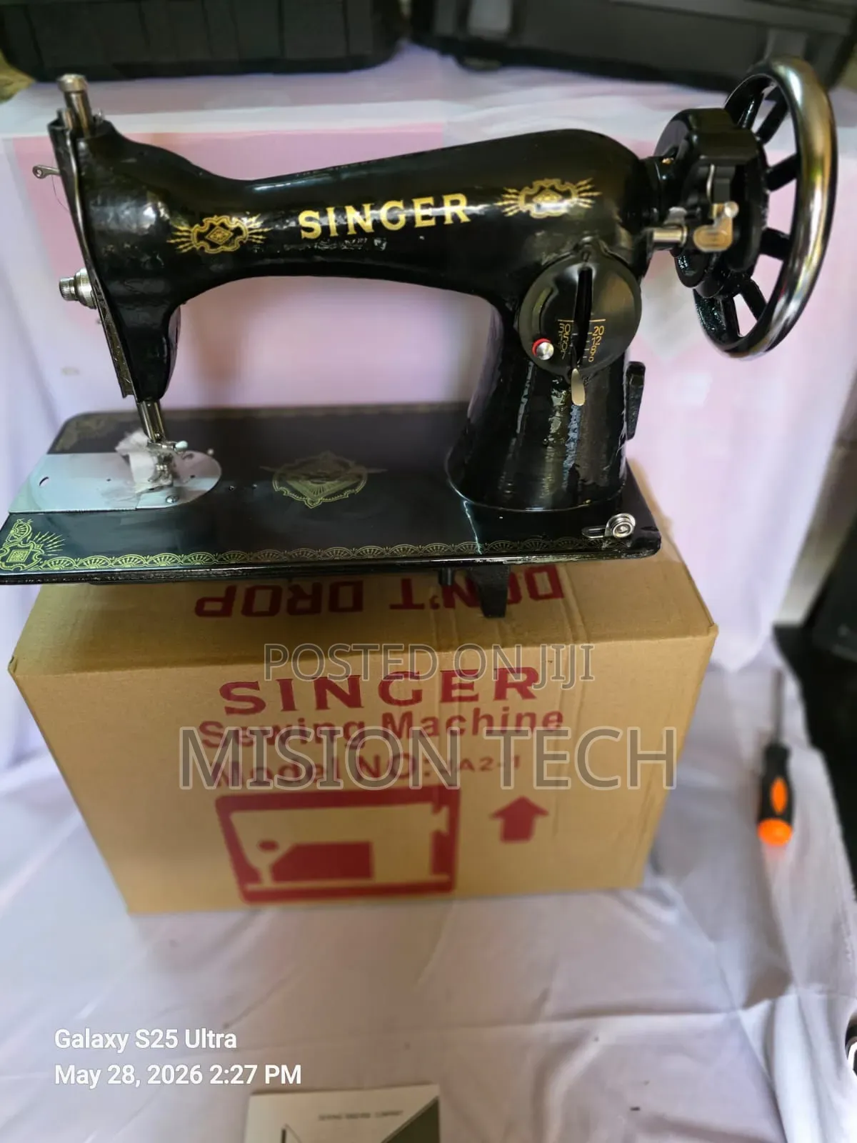 Singer Sewing Machine