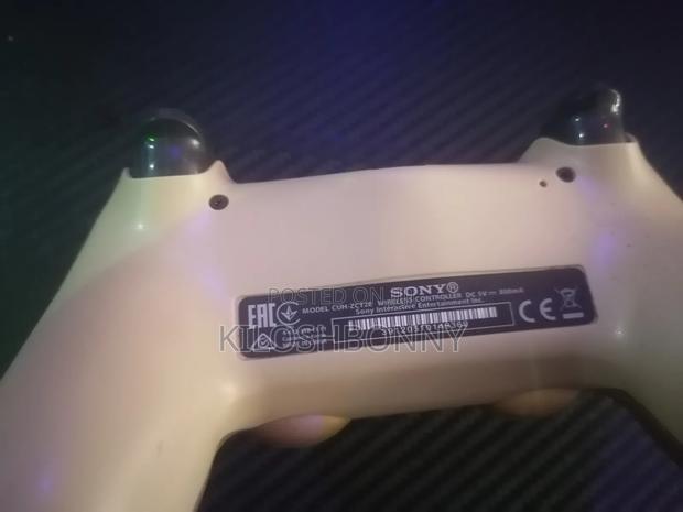 Ps4 Controller Original New - thumbnail 2