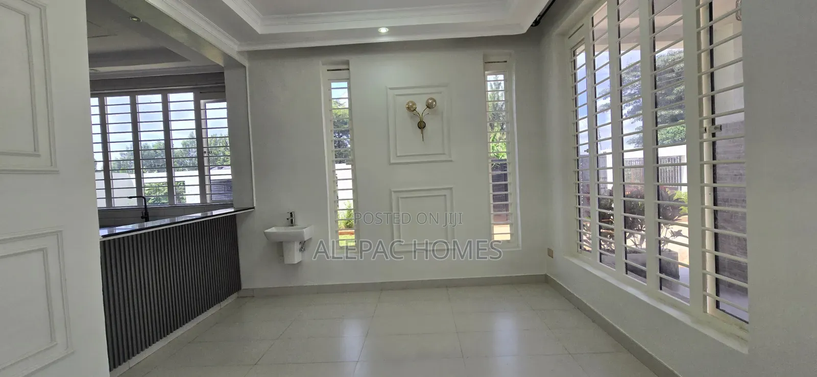 4bdrm House in Mugutha, Kamakis for sale
