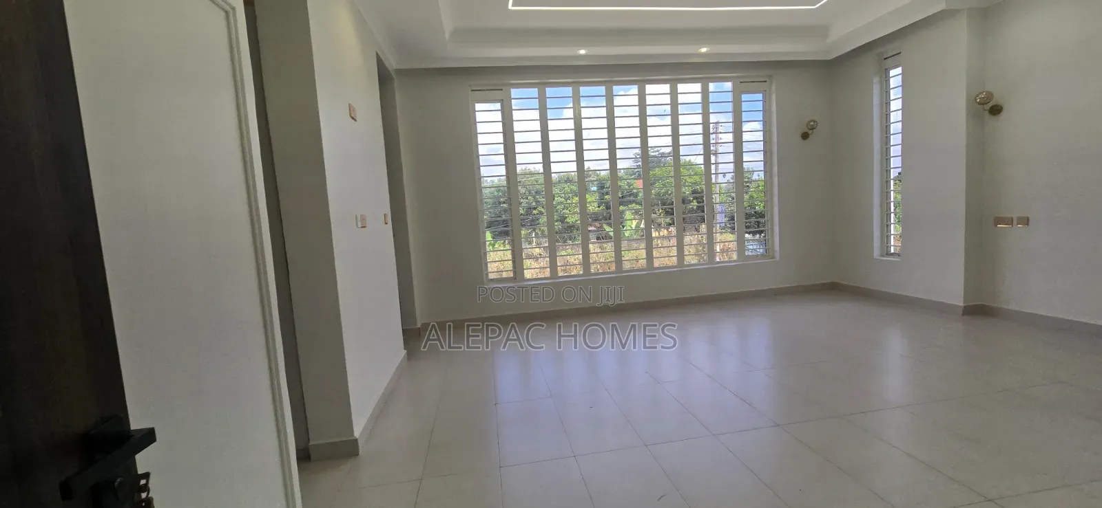 4bdrm House in Mugutha, Kamakis for sale
