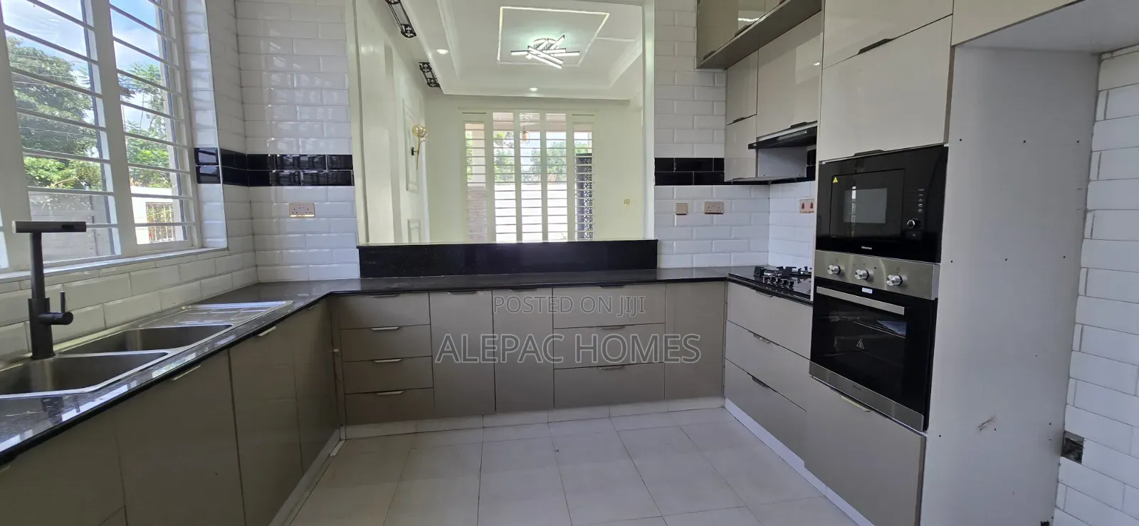 4bdrm House in Mugutha, Kamakis for sale