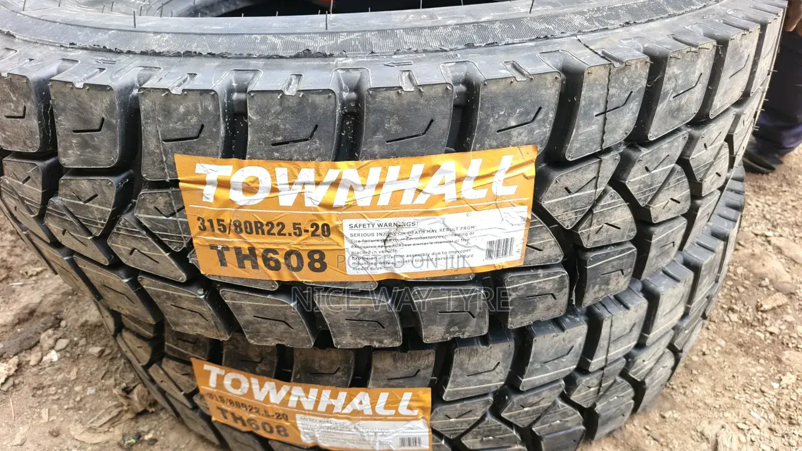 315/80r22.5 Townall