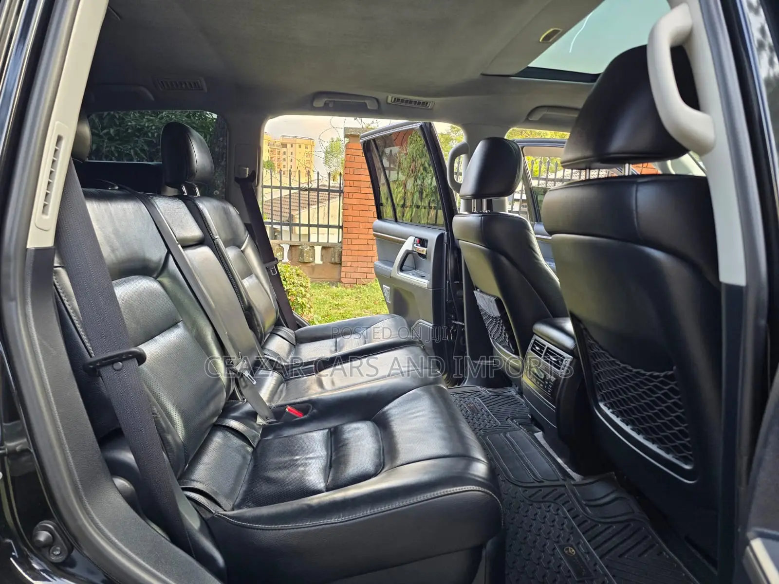 Toyota Land Cruiser 4.5 V8 VXR 2015 Black