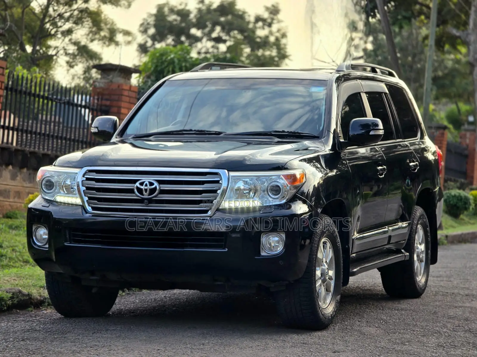 Toyota Land Cruiser 4.5 V8 VXR 2015 Black
