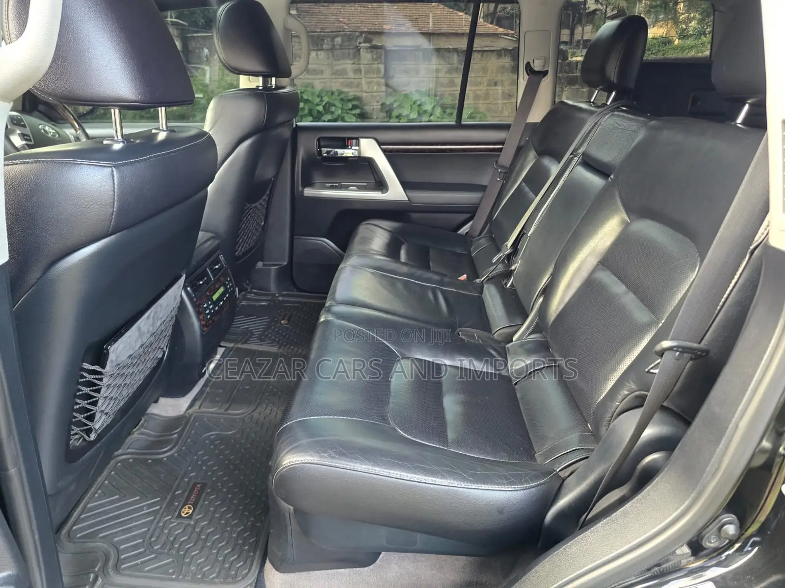 Toyota Land Cruiser 4.5 V8 VXR 2015 Black