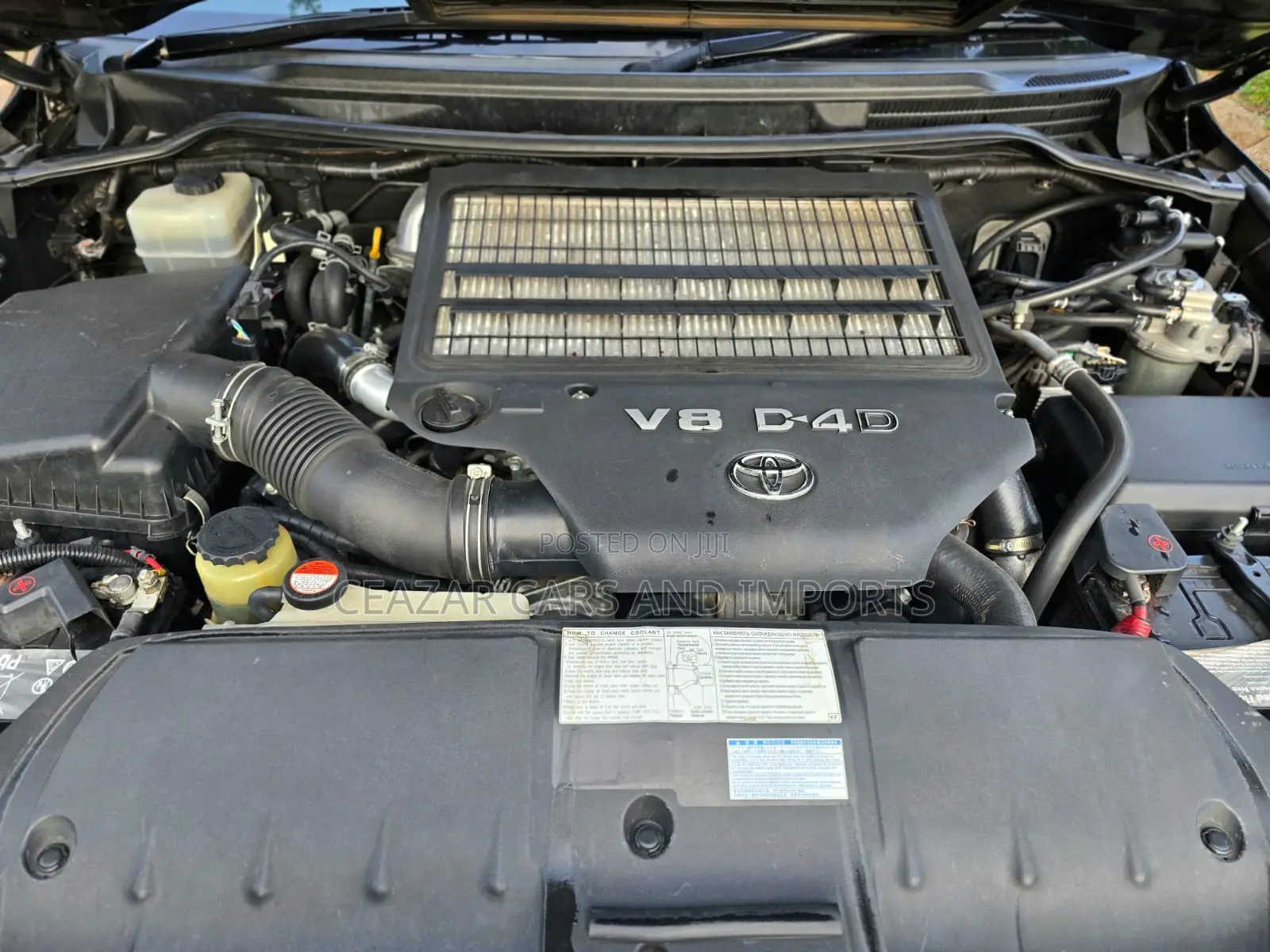 Toyota Land Cruiser 4.5 V8 VXR 2015 Black
