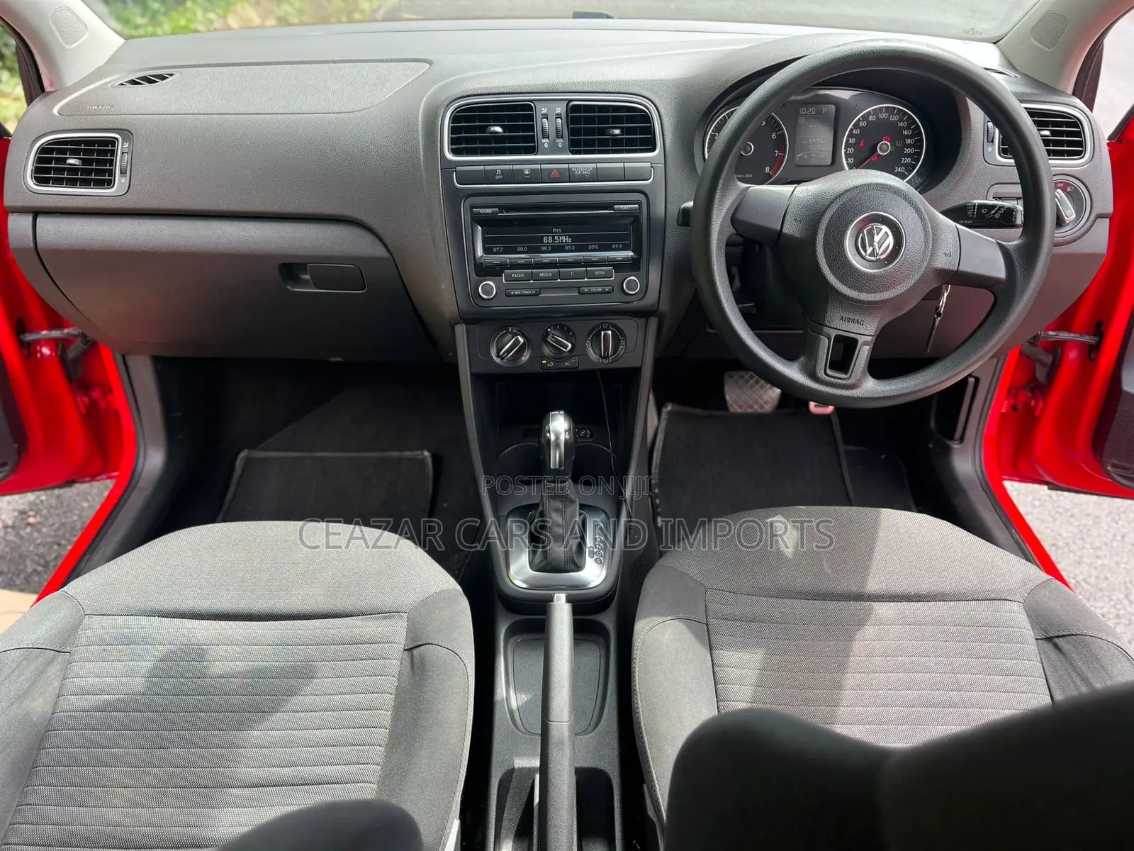 Volkswagen Polo 1.2 TSI 2012 Red