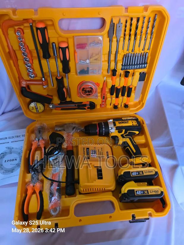 Dewalt Cordless Drill/Dewalt Cordless Drill Set - thumbnail 2