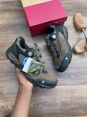 Columbia Men Sneakers (Size 40-45)
