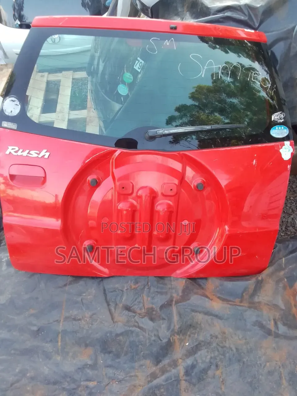 Toyota Rush 2012 Boot