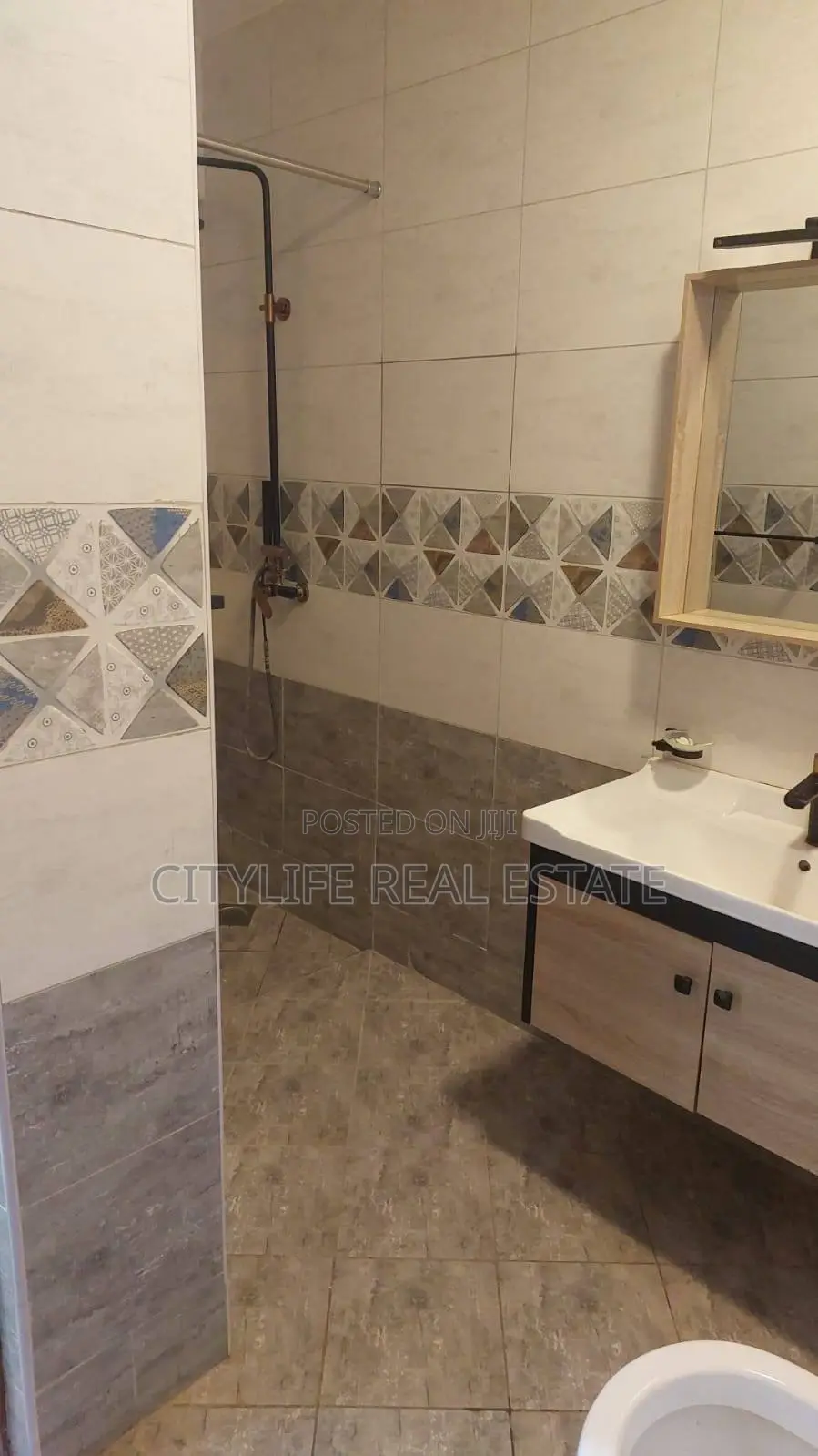 3bdrm Apartment in Spring Valley for rent