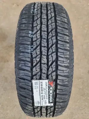 235/60 R18 Yokohama Tyres 107h Geolandar a/T G015 All-Terrain