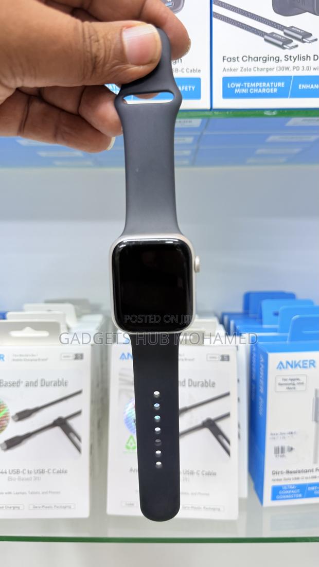 Apple Watch Series 9 45mm - main view