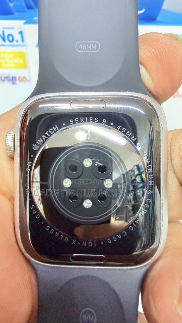 Apple Watch Series 9 45mm - thumbnail 2