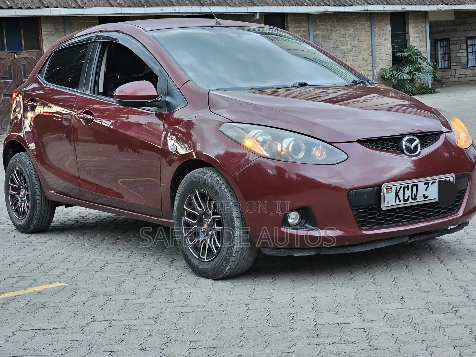 Mazda Demio 2011 Red