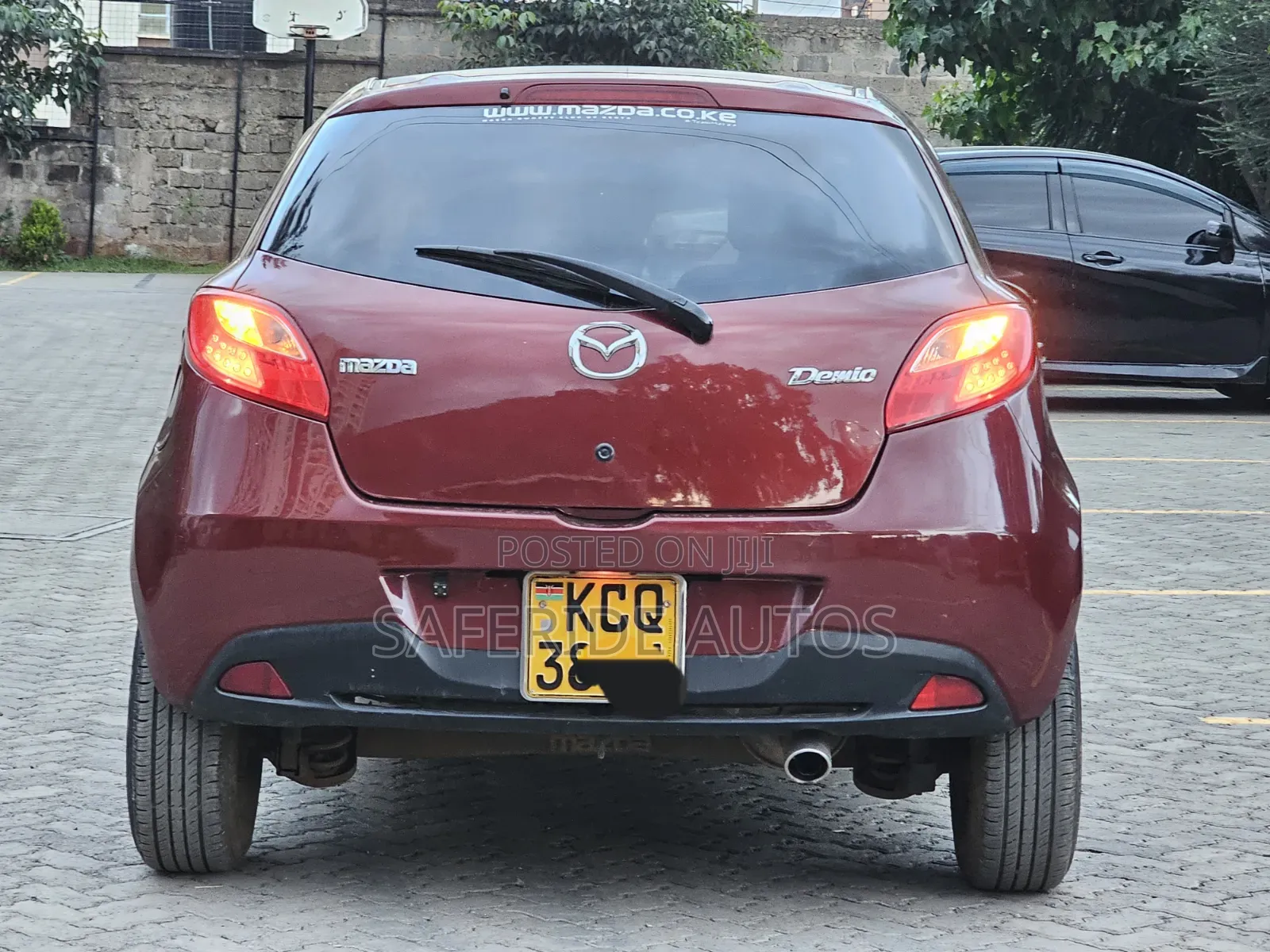 Mazda Demio 2011 Red
