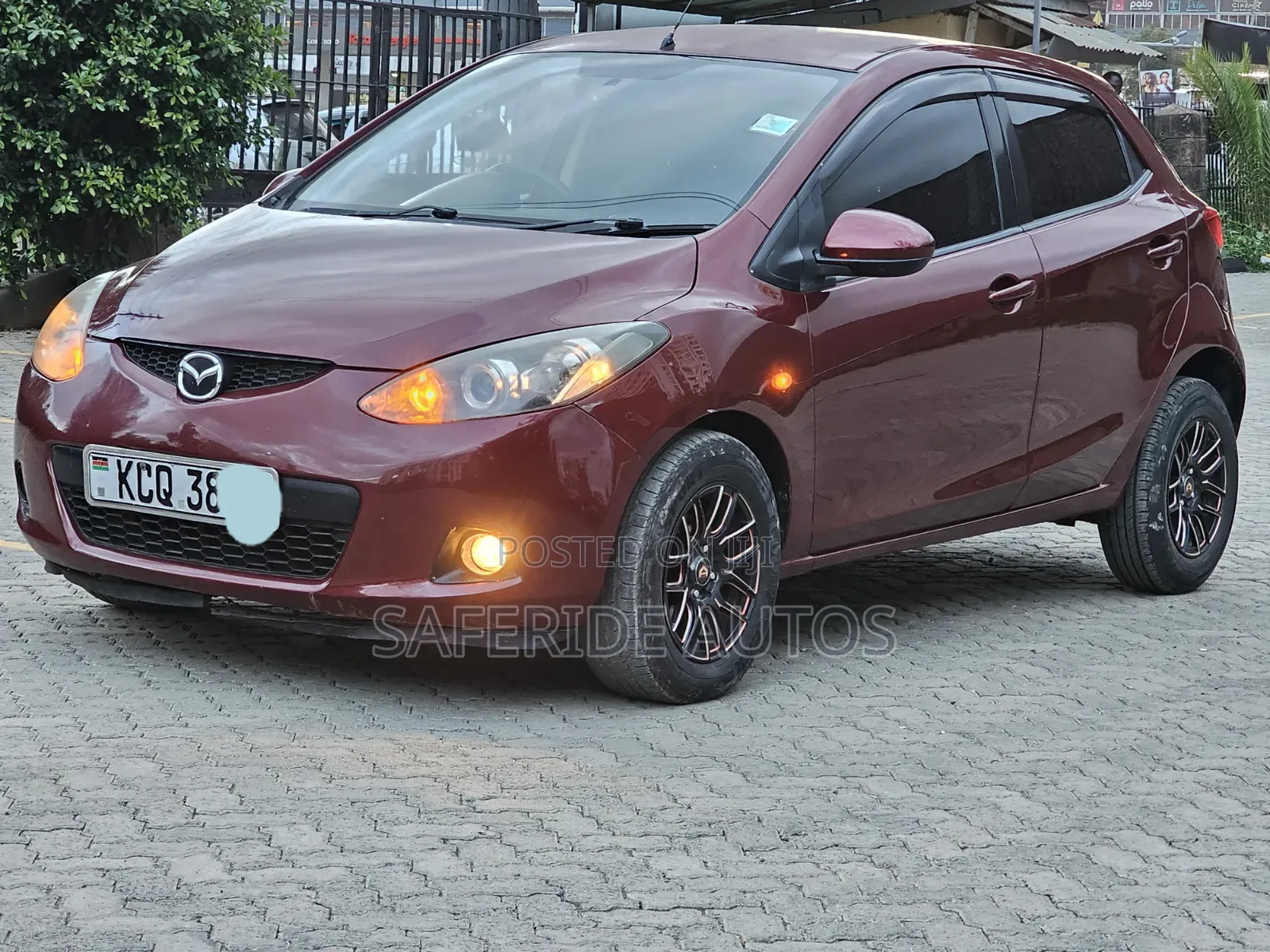 Mazda Demio 2011 Red