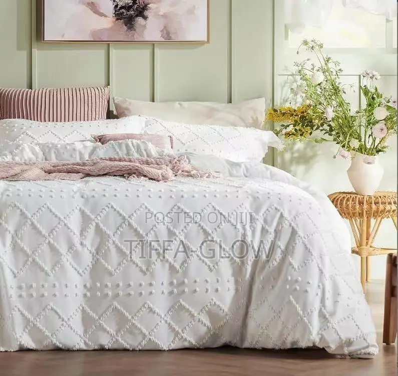 Tufted Duvet Cover