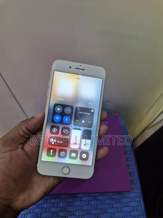 Apple iPhone 7 Plus 128 GB Gold - thumbnail 3
