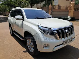 Toyota Land Cruiser Prado 4.0 Petrol TX 2012 Off white