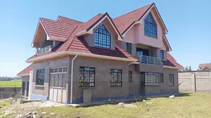 6bdrm Villa in Cianda, Ndumberi for sale
