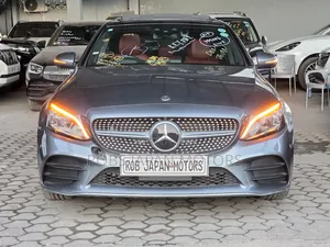 Mercedes-Benz C200 2020 Gray