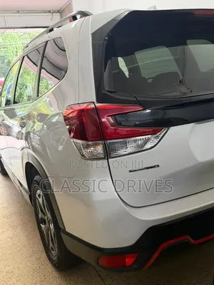 Subaru Forester 2019 White