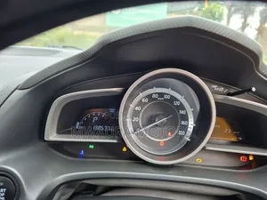 Mazda Axela 2015 White