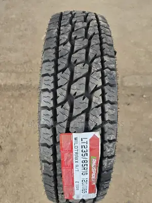 235 /85 R16 Landspider Tyres (All Terrein) Thailand.