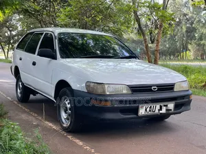 Toyota Corolla 1998 White