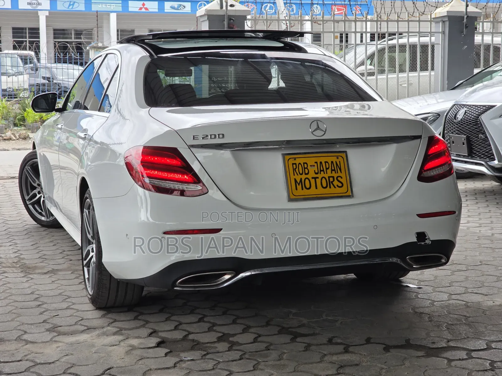 Mercedes-Benz E200 2019 White