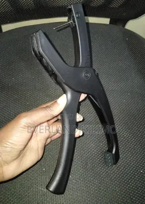Z Tag Ear Applicator - Black (Plastic Handle)