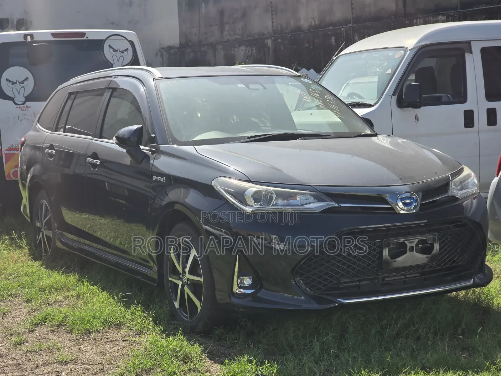 Toyota Corolla Fielder 1.5 Hybrid FWD 2019 Green