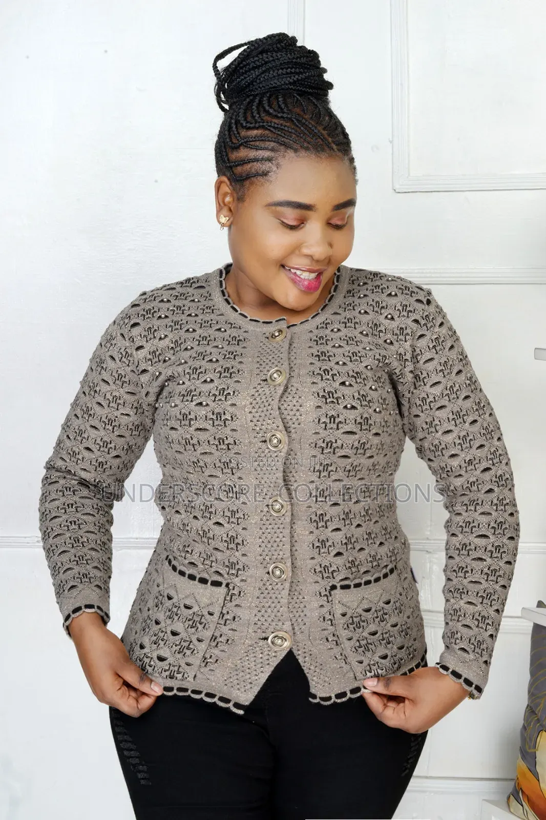 Ladies Multi-Colour Round Neck Sweaters