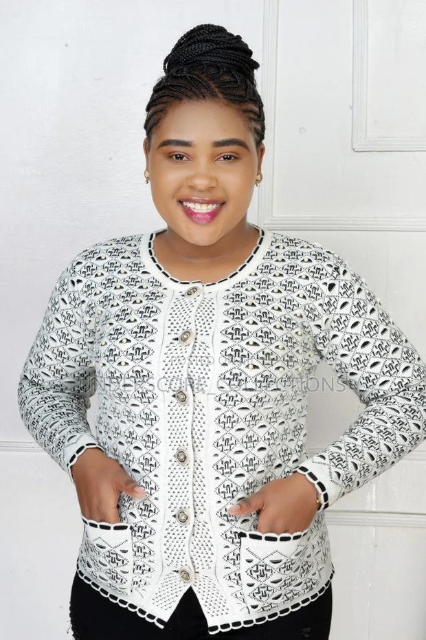 Ladies Multi-Colour Round Neck Sweaters - thumbnail 3