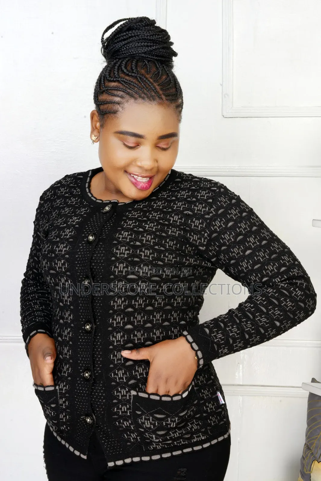Ladies Multi-Colour Round Neck Sweaters