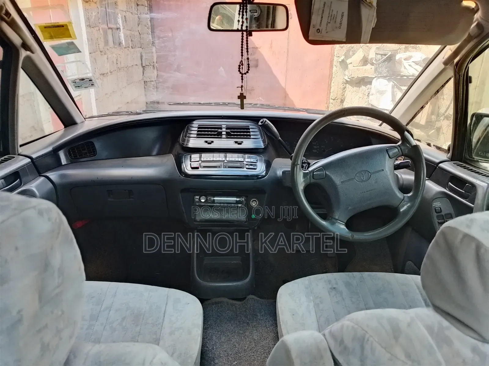 Toyota Estima 1997 Gray