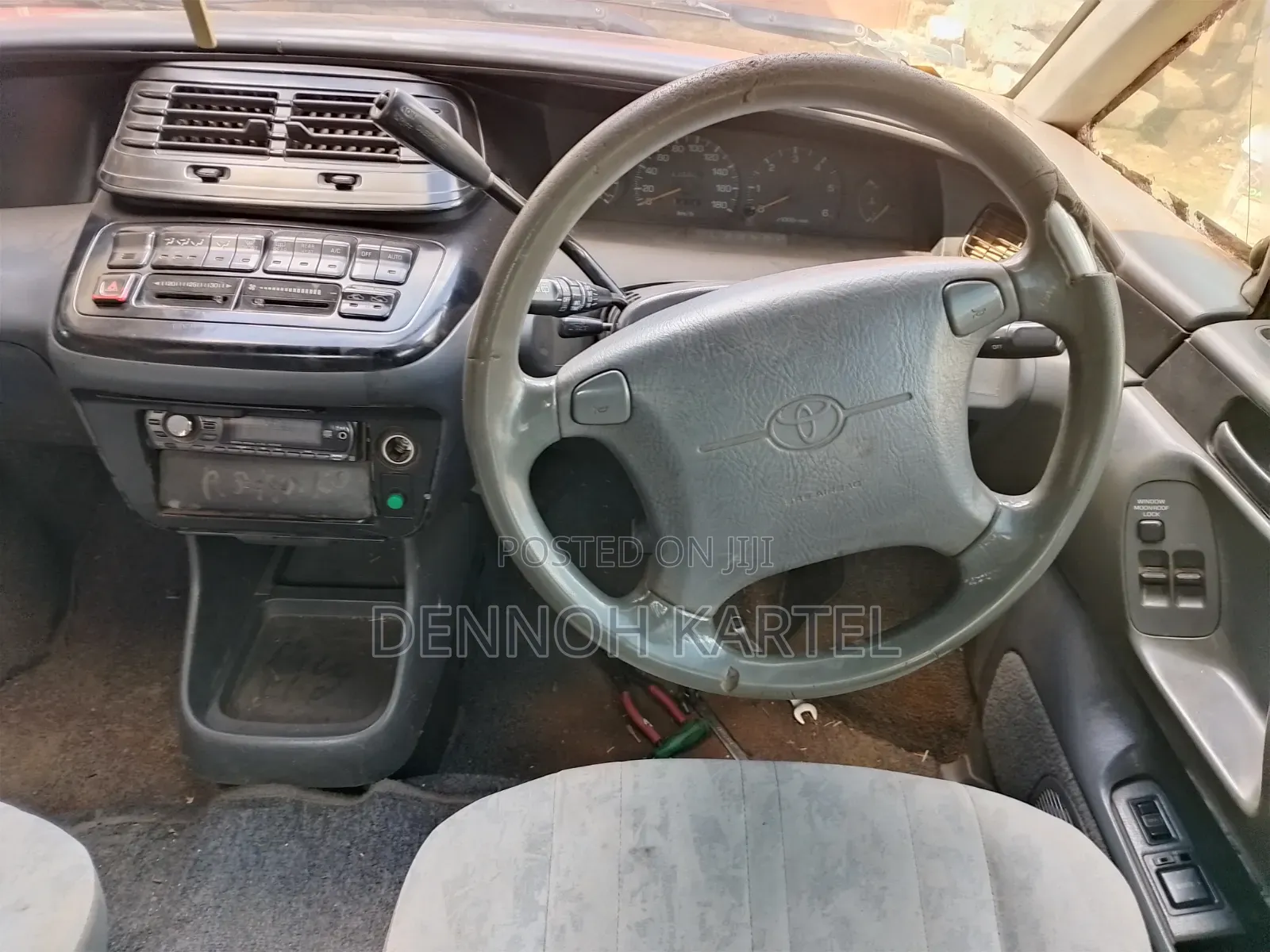 Toyota Estima 1997 Gray