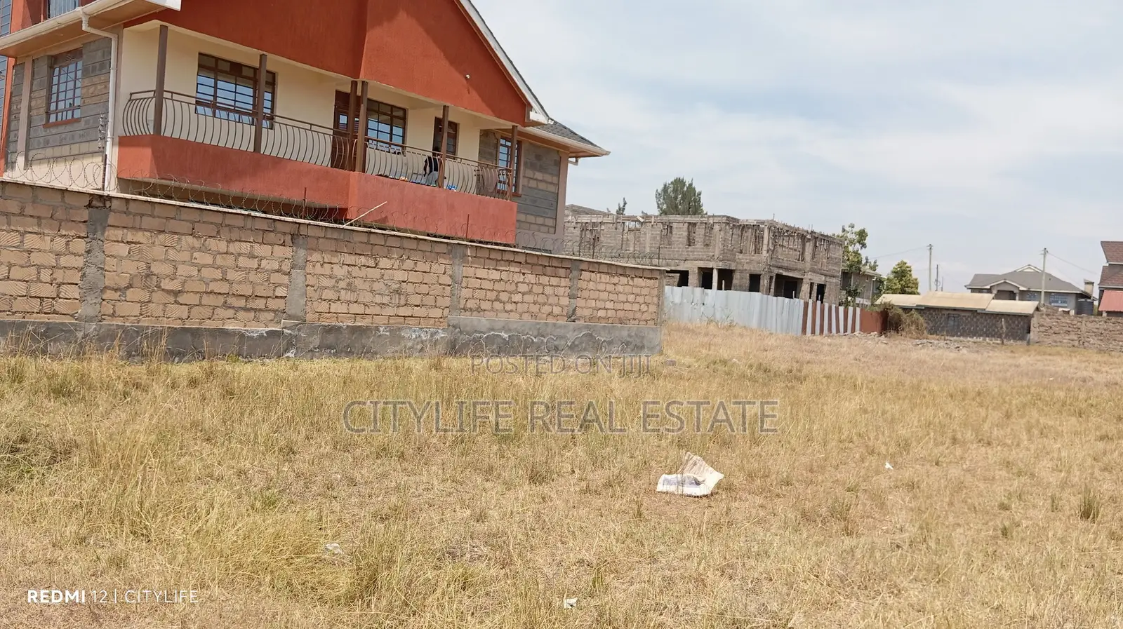 Kamakis Corner 1⁄4 ( Quarter) Acre Corner Plot