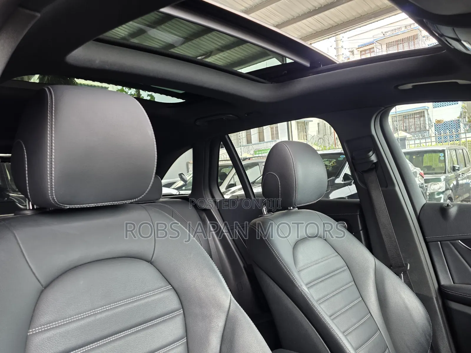 Mercedes-Benz GLC-Class 2019 Off white