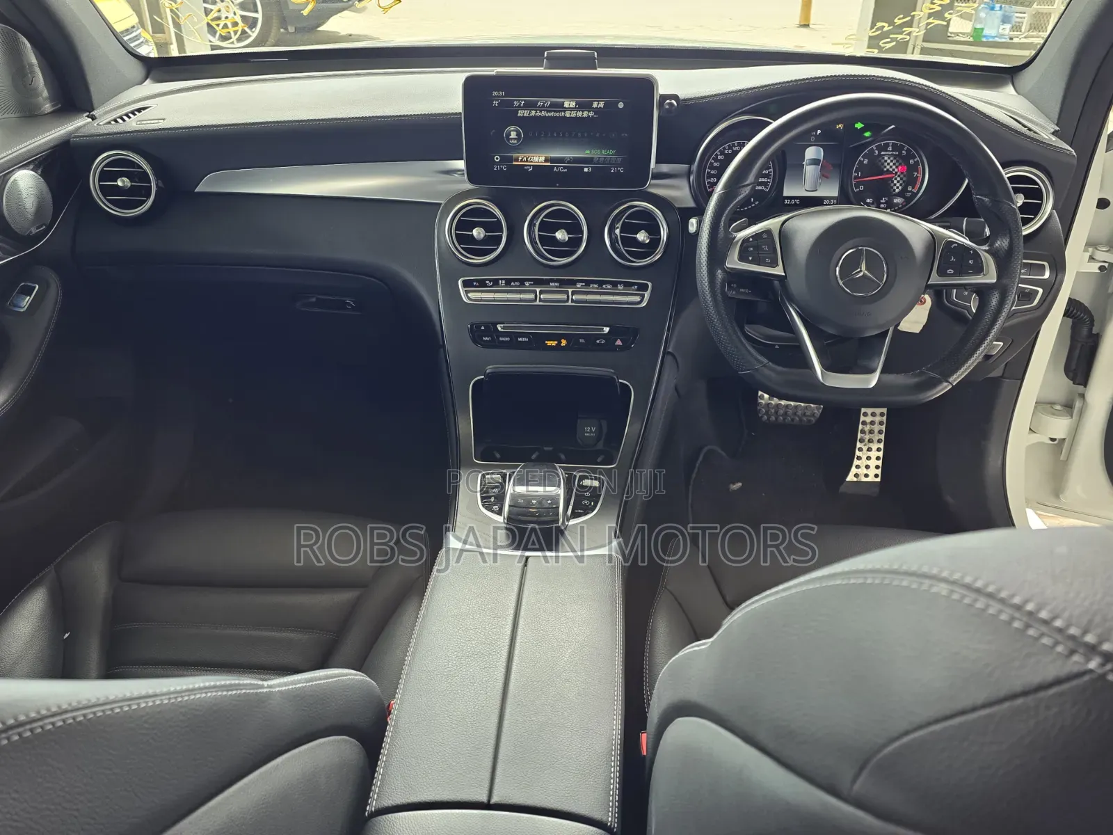 Mercedes-Benz GLC-Class 2019 Off white